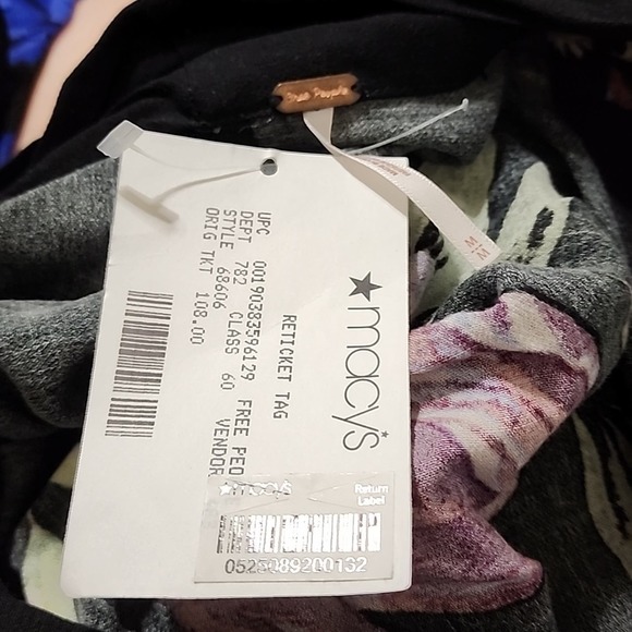 FREE PEOPLE Boho Chic Long Sleeve Black Floral MIni Dress‎ Size Medium NWT - Picture 10 of 11